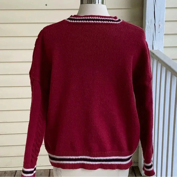 NWT Romwe Cartoon Bear Red Cable Knit Sweater Size Medium Teddy Academia New - Picture 3 of 8